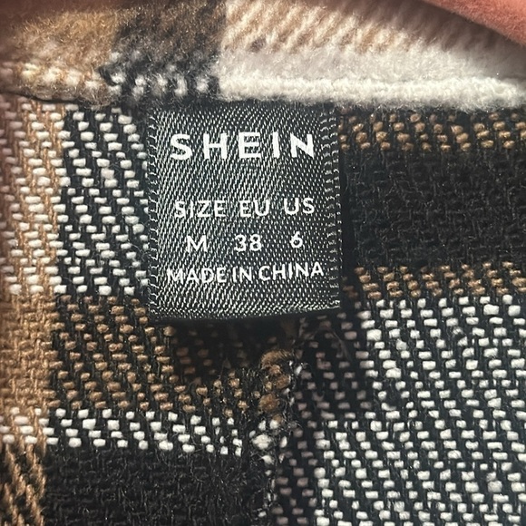 SHEIN Checked Waterfall Button Up Vest Coat Size Medium - Picture 3 of 5